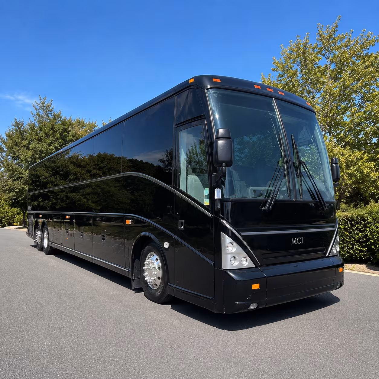 got 30 seconds compare airport shuttles from shelby township to dtw right now