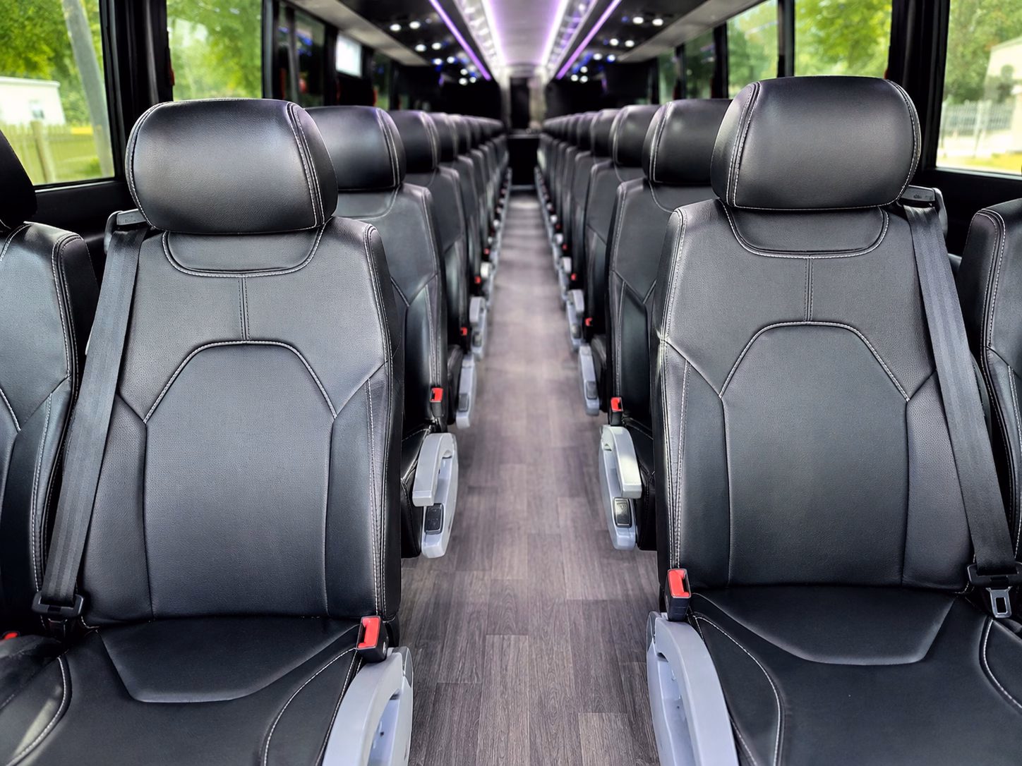 pontiac charter bus rental