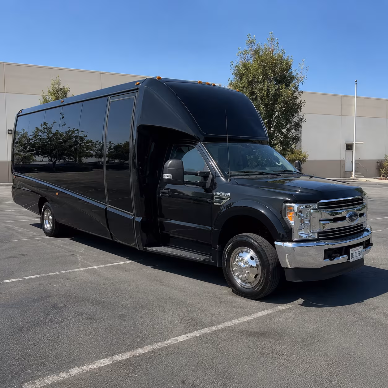 prom and homecoming party buses for utica community schools and shelby township grads