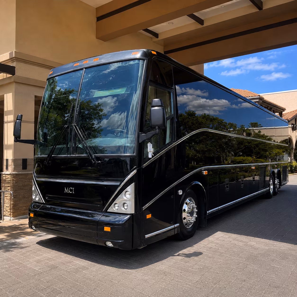 shuttle your team to the detroit auto show and vibe credit union showplace without the parking headache