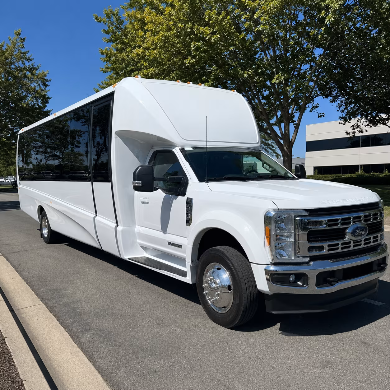 warren bus rentals